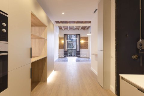2 bedrooms apartment for sale in Barcelona, Catalonia, Spain № 7137 - photo 23