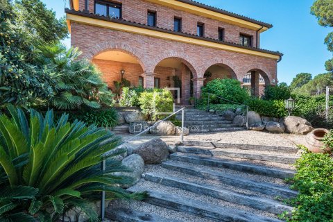 Villa de 5 dormitorios en venta en Valldoreix, Barcelona, Cataluña, Spain № 7138