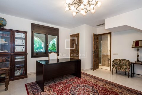 Villa de 5 dormitorios en venta en Valldoreix, Barcelona, Cataluña, Spain № 7138 - foto 13