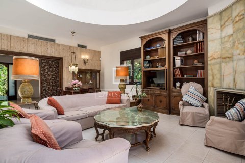 Villa de 5 dormitorios en venta en Valldoreix, Barcelona, Cataluña, Spain № 7138 - foto 17