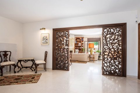 Villa de 5 dormitorios en venta en Valldoreix, Barcelona, Cataluña, Spain № 7138 - foto 21