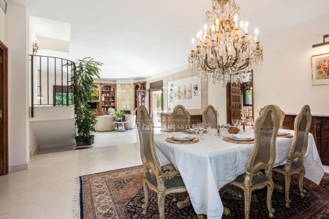 Villa de 5 dormitorios en venta en Valldoreix, Barcelona, Cataluña, Spain № 7138 - foto 11