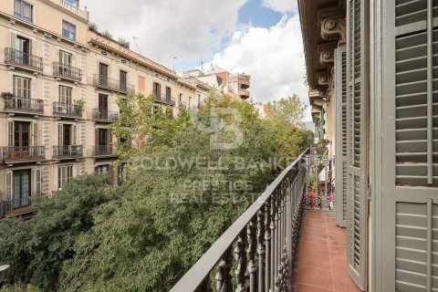 Купить квартиру в Барселона, Испания с 3 спальни, 135м², № 5433 - фото 6