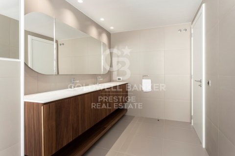 3 bedrooms penthouse for sale in Barcelona, Catalonia, Spain № 5430 - photo 16