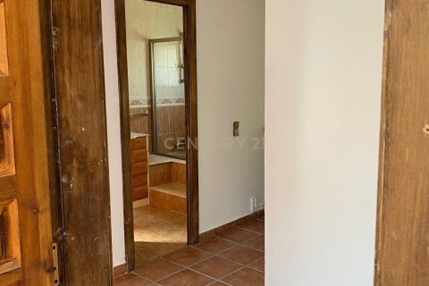 Сasa de 5 dormitorios en venta en Cervelló, Barcelona, Cataluña, Spain № 6963 - foto 9