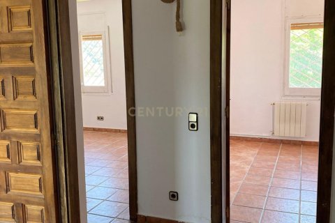 Сasa de 5 dormitorios en venta en Cervelló, Barcelona, Cataluña, Spain № 6963 - foto 7
