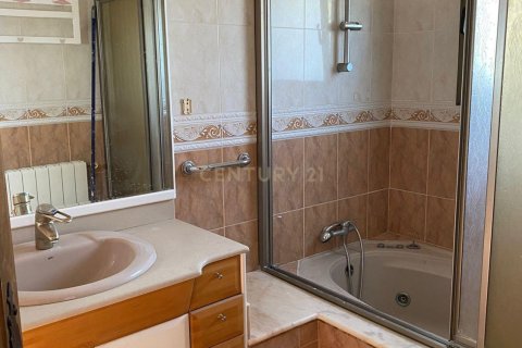 Сasa de 5 dormitorios en venta en Cervelló, Barcelona, Cataluña, Spain № 6963 - foto 4