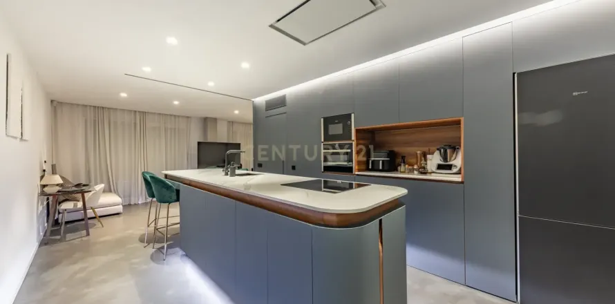Apartamento de 2 dormitorios en venta en Barcelona, Cataluña, Spain № 6959