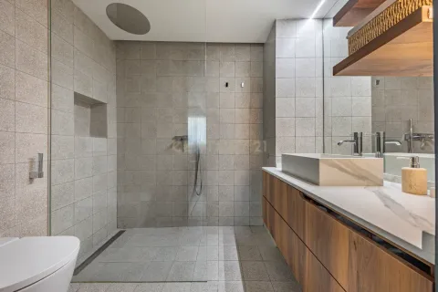 Apartamento de 2 dormitorios en venta en Barcelona, Cataluña, Spain № 6959 - foto 25