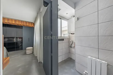 Apartamento de 2 dormitorios en venta en Barcelona, Cataluña, Spain № 6959 - foto 27