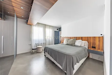Apartamento de 2 dormitorios en venta en Barcelona, Cataluña, Spain № 6959 - foto 19
