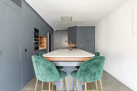 Apartamento de 2 dormitorios en venta en Barcelona, Cataluña, Spain № 6959 - foto 4