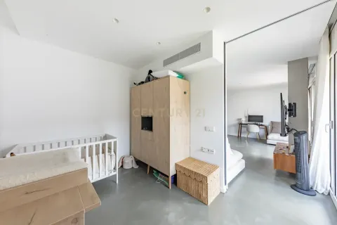 Apartamento de 2 dormitorios en venta en Barcelona, Cataluña, Spain № 6959 - foto 17