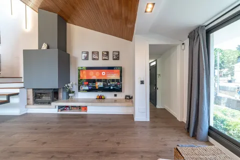 Сasa de 7 dormitorios en venta en Sant Cugat del Vallès, Barcelona, Cataluña, Spain № 6957 - foto 4
