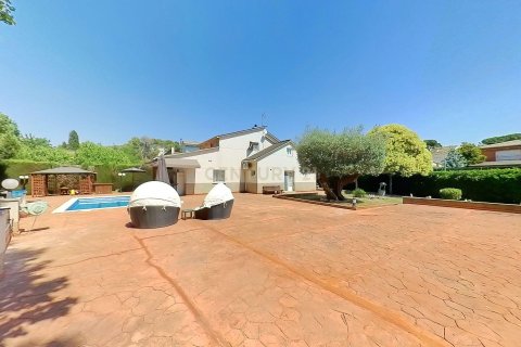 Сasa de 5 dormitorios en venta en Llica D'amunt, Barcelona, Cataluña, Spain № 6961 - foto 30