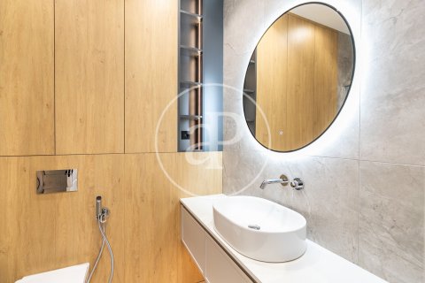 Купить квартиру в Эшампле, Испания с 3 спальни, 125м², № 2441 - фото 18