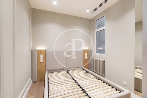 Купить квартиру в Эшампле, Испания с 3 спальни, 125м², № 2441 - фото 21