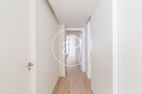 Купить квартиру в Старый город, Барселона, Испания с 2 спальни, 117м², № 2440 - фото 14