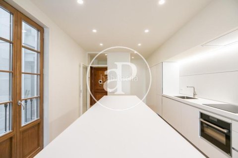 Купить пентхаус в Эшампле, Испания с 2 спальни, 145м², № 2436 - фото 7