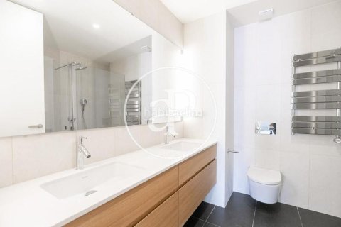 Купить пентхаус в Эшампле, Испания с 2 спальни, 145м², № 2436 - фото 17