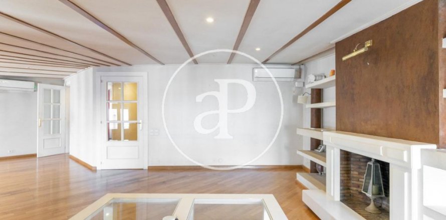 Квартира с 5 спальнями в Эшампле, Барселона, Каталония, Испания № 2442