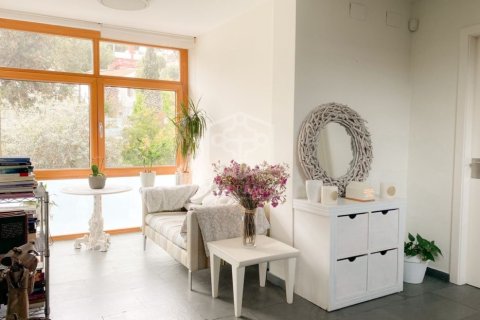 Купить виллу в Кастельдефельс, Испания с 6 спален, 640м², № 926 - фото 26