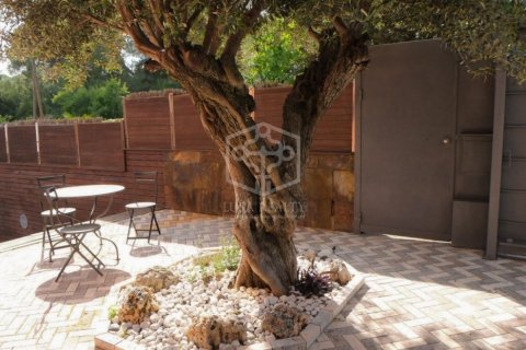 Купить виллу в Кастельдефельс, Испания с 6 спален, 640м², № 926 - фото 6