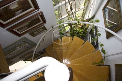 Купить виллу в Кабрильс, Испания с 6 спален, 700м², № 924 - фото 2