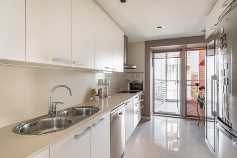 3 bedrooms apartment for sale in Barcelona, Catalonia, Spain № 1163 - photo 10