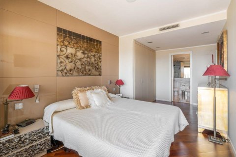 3 bedrooms apartment for sale in Barcelona, Catalonia, Spain № 1163 - photo 18