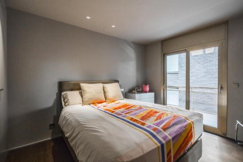 Купить квартиру в Барселона, Испания с 5 спален, 273м², № 1158 - фото 9