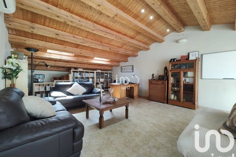 3 bedrooms villa for sale in Canet de Mar, Barcelona, Catalonia, Spain № 4882 - photo 26