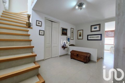 3 bedrooms villa for sale in Canet de Mar, Barcelona, Catalonia, Spain № 4882 - photo 24