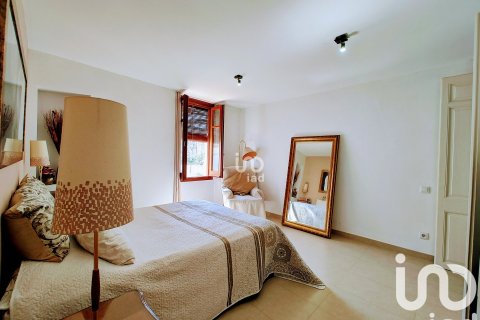 3 bedrooms villa for sale in Canet de Mar, Barcelona, Catalonia, Spain № 4882 - photo 19