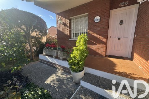 Купить дом в Паретс-дель-Вальес, Испания с 4 спальни, 206м², № 4883 - фото 2