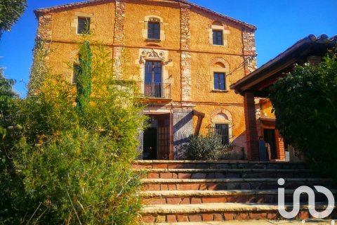 13 bedrooms house for sale in Barcelona, Catalonia, Spain № 4884 - photo 2