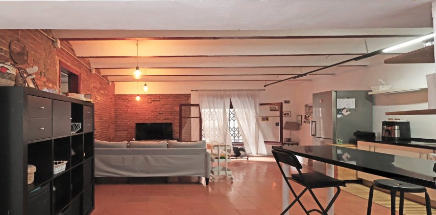 Кафе / ресторан с 2 спальнями в Сантс-Монтжуике, Барселона, Каталония, Испания № 2021