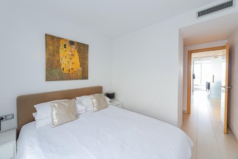 Купить квартиру в Барселона, Испания с 2 комнаты, № 1374 - фото 24