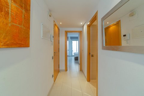 Купить квартиру в Барселона, Испания с 2 комнаты, № 1374 - фото 19