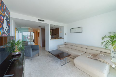 Купить квартиру в Барселона, Испания с 2 комнаты, № 1374 - фото 11