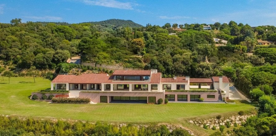 Дом с 8 спальнями в Сан-Андреу-де-Льяванересе, Барселона, Каталония, Испания № 1370