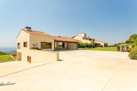 Купить дом в Сан-Андреу-де-Льяванерес, Испания с 9 комнат, № 1370 - фото 8