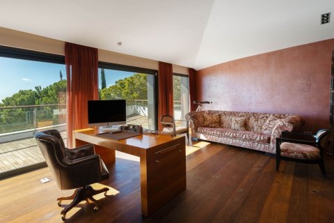 Купить дом в Сан-Андреу-де-Льяванерес, Испания с 7 комнат, № 1368 - фото 24