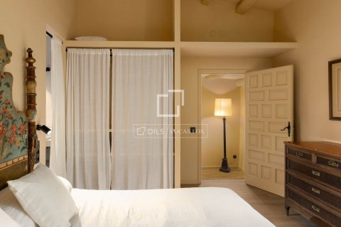 Сasa de 14 dormitorios en venta en Sant Andreu de Llavaneres, Barcelona, Cataluña, Spain № 7073 - foto 18