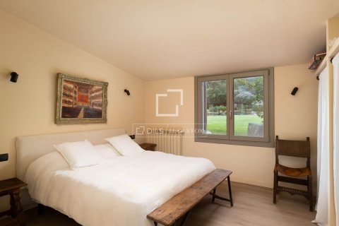 Сasa de 14 dormitorios en venta en Sant Andreu de Llavaneres, Barcelona, Cataluña, Spain № 7073 - foto 11