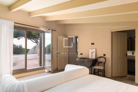 Сasa de 14 dormitorios en venta en Sant Andreu de Llavaneres, Barcelona, Cataluña, Spain № 7073 - foto 20