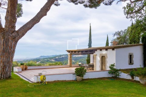 Сasa de 14 dormitorios en venta en Sant Andreu de Llavaneres, Barcelona, Cataluña, Spain № 7073 - foto 7