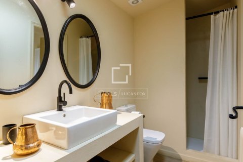 Сasa de 14 dormitorios en venta en Sant Andreu de Llavaneres, Barcelona, Cataluña, Spain № 7073 - foto 19