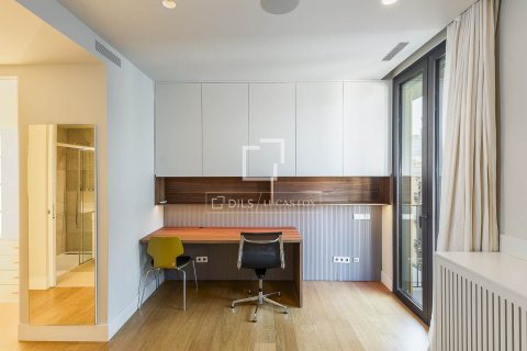 5 bedrooms penthouse for sale in Barcelona, Catalonia, Spain № 7072 - photo 4