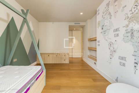 5 bedrooms penthouse for sale in Barcelona, Catalonia, Spain № 7072 - photo 8
